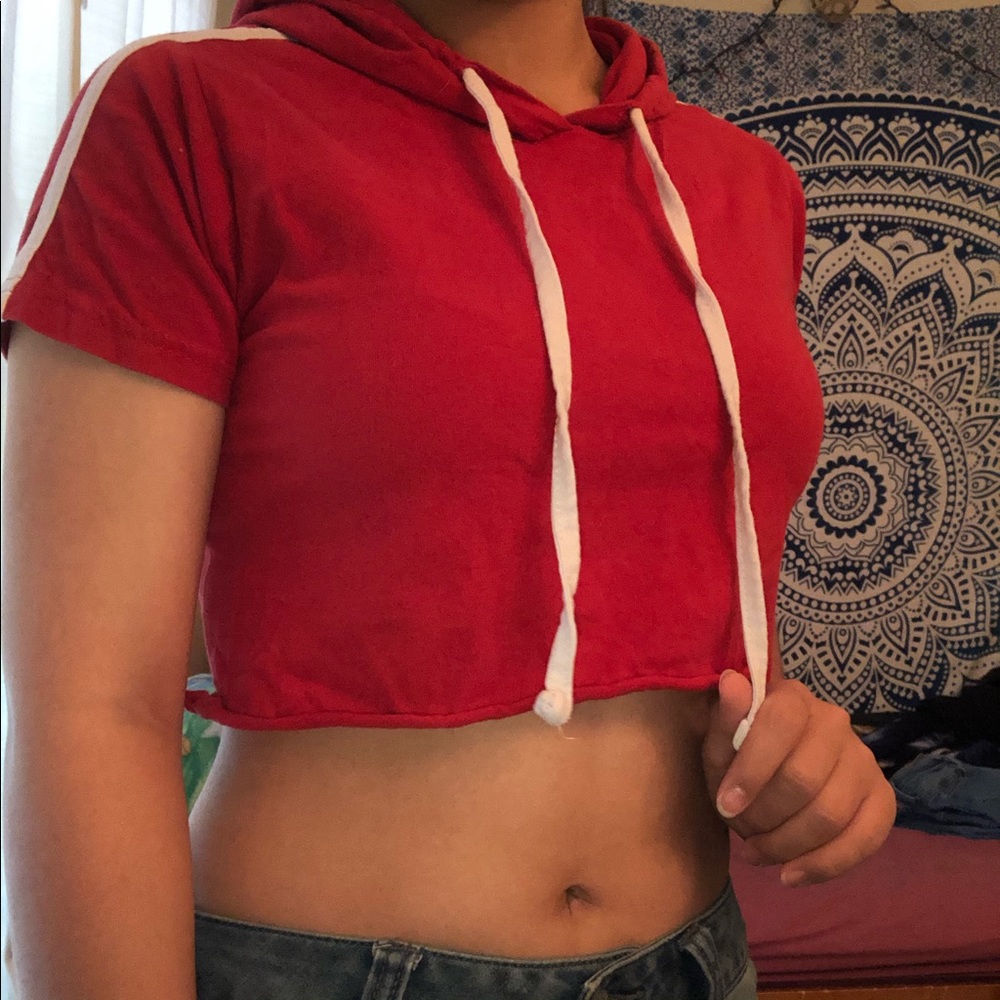 Crop top